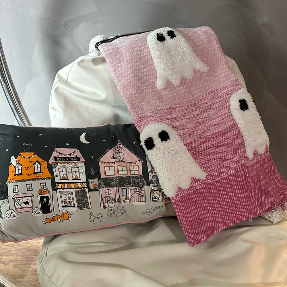 Rachel Zoe Pink Ghost Blanket Set